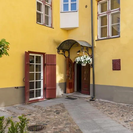 Toompea Castle Hideaway Apartment Tallinn